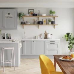 Dulux Easycare Kitchen White Mist Matt Wall Paint, 2.5L -Decor Pro Shop dulux easycare kitchen white mist matt wall paint 2 5l5010212668375 01i bq