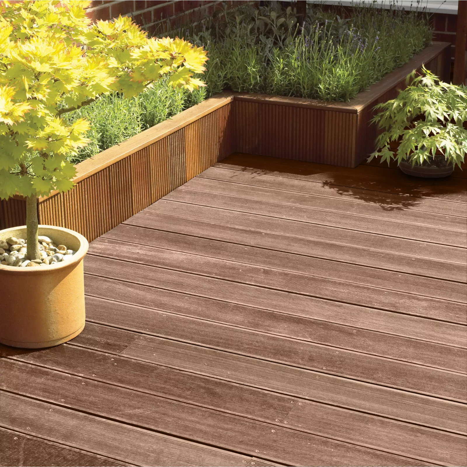 Ronseal Ultimate Natural Cedar Decking Wood Oil, 5L 3 Ronseal Ultimate Natural Cedar Decking Wood Oil, 5L - Image 3