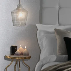 Rust-Oleum Medium Shimmer Silver Glitter Effect Mid Sheen Multi-surface Topcoat Paint Glitter, 250ml -Decor Pro Shop rust oleum medium shimmer silver glitter effect mid sheen multi surface topcoat paint glitter 250ml5013296039581 01i bq