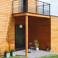 V33 High Protection Mahogany Mid Sheen Wood Stain, 750ml -Decor Pro Shop v33 high protection mahogany mid sheen wood stain 750ml3153895144391 01i bq